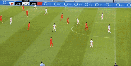 日本队带队取胜！，西亚卡姆重要时刻出色防守全场沸腾不已